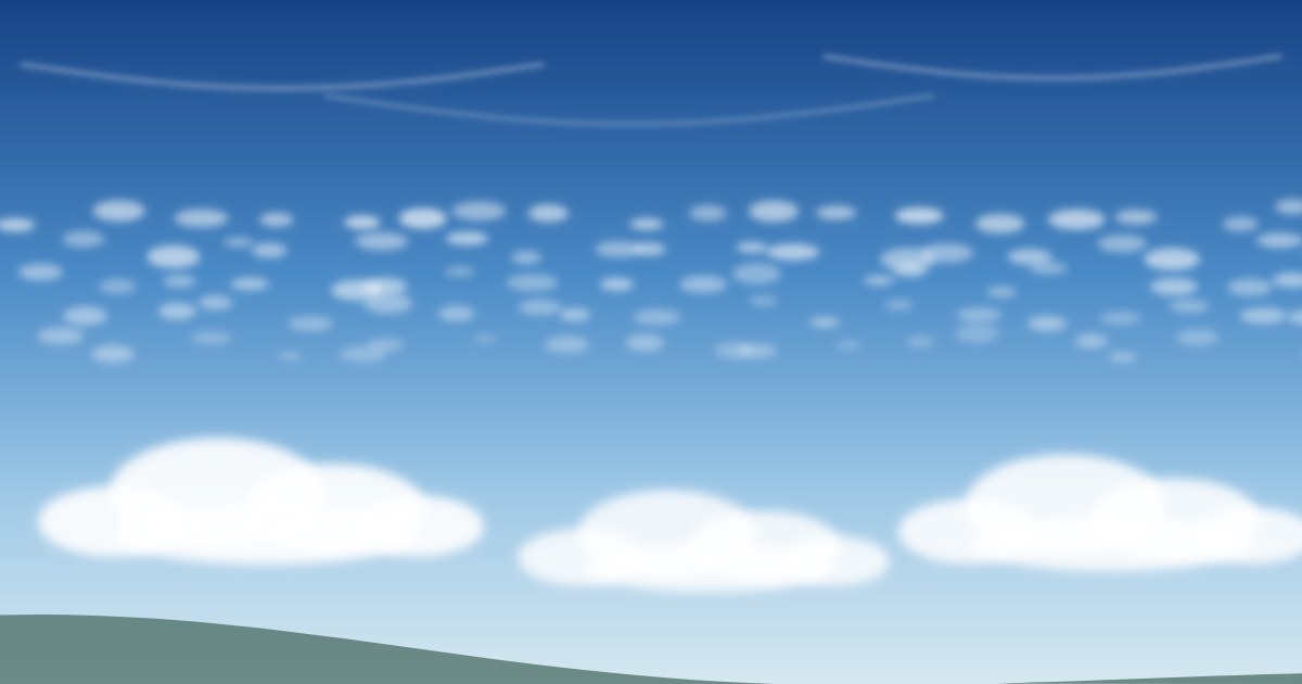 上層・中層・下層の雲が重なる空